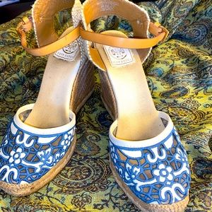 Tory Burch sz 7 wedge